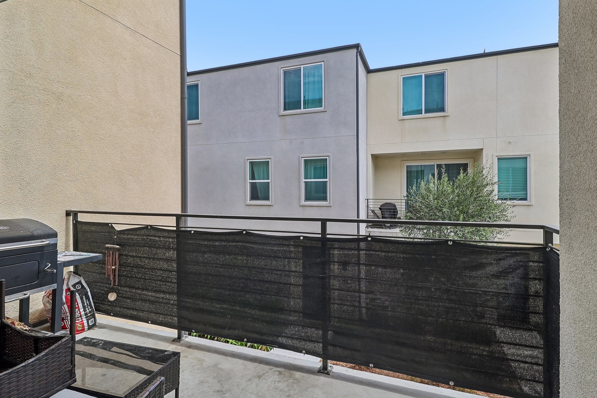 Seacliff Pl 84-S2508-028.jpg