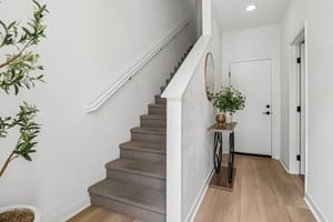 Seacliff Pl 84-S2508-004.jpg