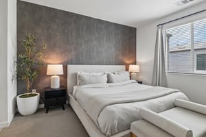 Seacliff Pl 84-S2508-023.jpg