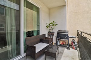 Seacliff Pl 84-S2508-027.jpg