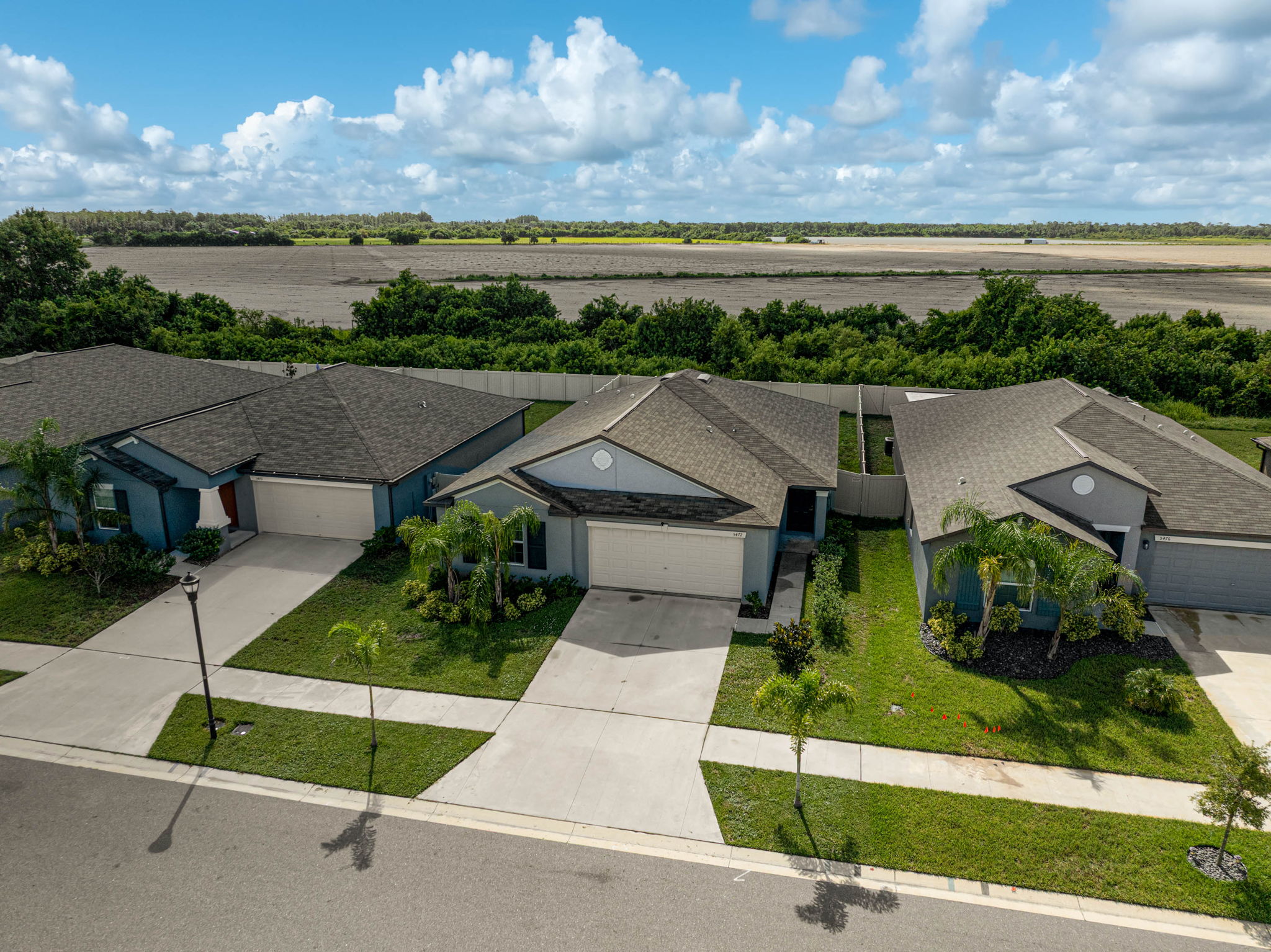 5472 Blue Azure Dr-32