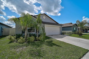 5472 Blue Azure Dr-4