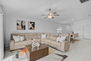 5472 Blue Azure Dr-14