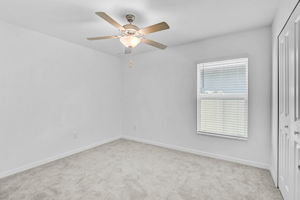 5472 Blue Azure Dr-19
