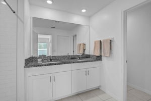 5472 Blue Azure Dr-24