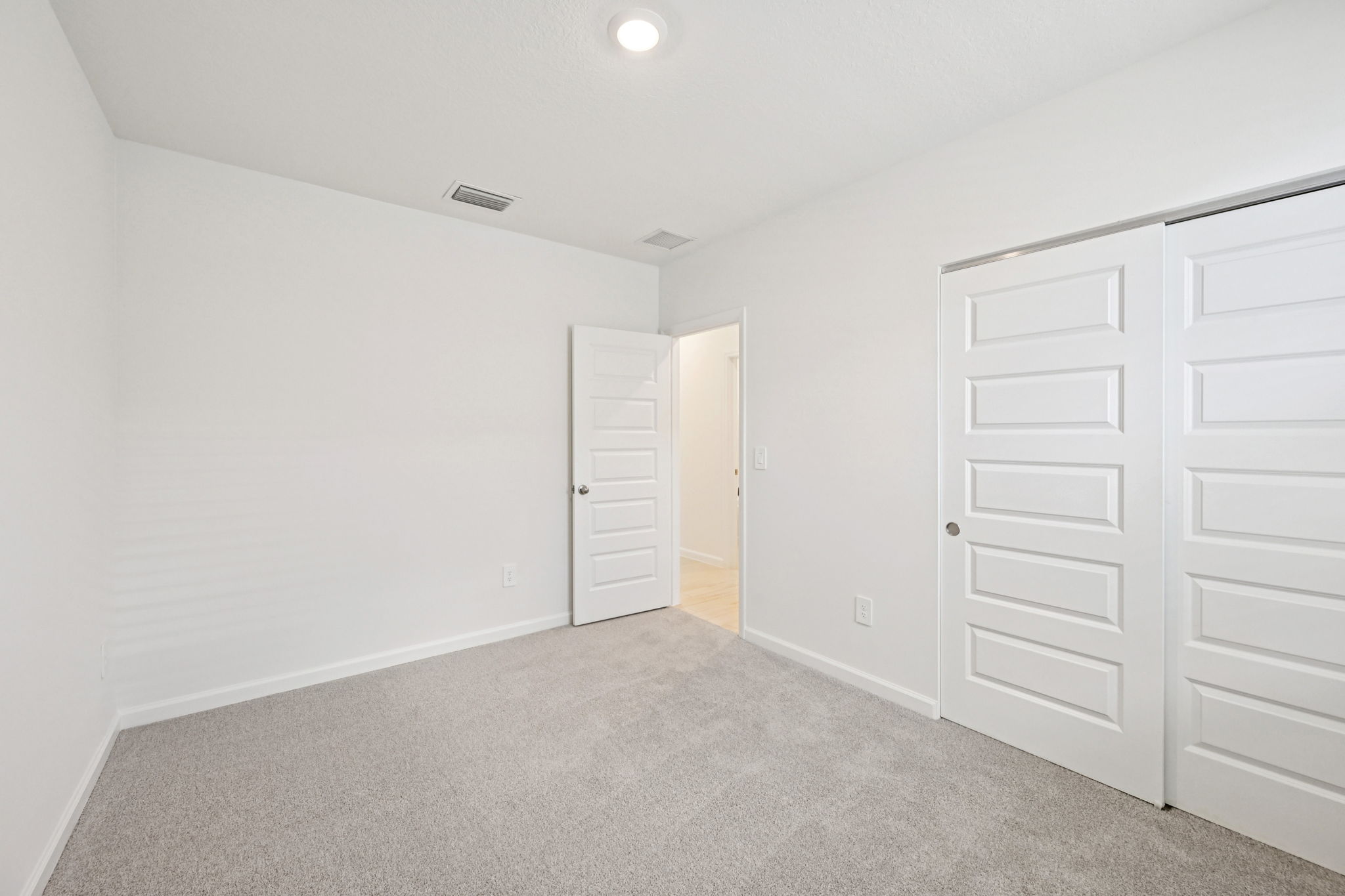 South Florida - Hampton Park - 5473 Hampton Park Cir Vero Beach South FL 32966-022