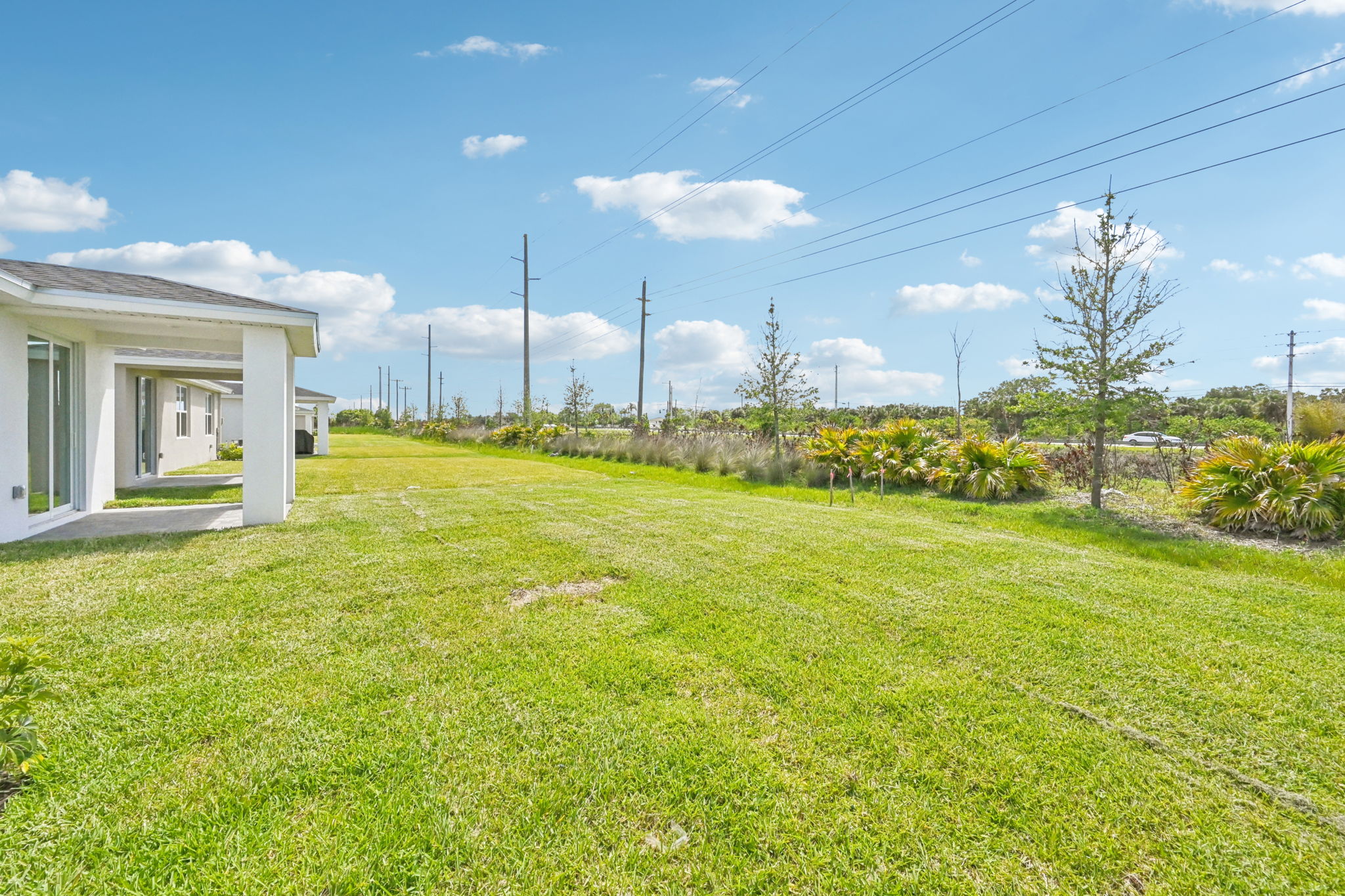 South Florida - Hampton Park - 5473 Hampton Park Cir Vero Beach South FL 32966-031