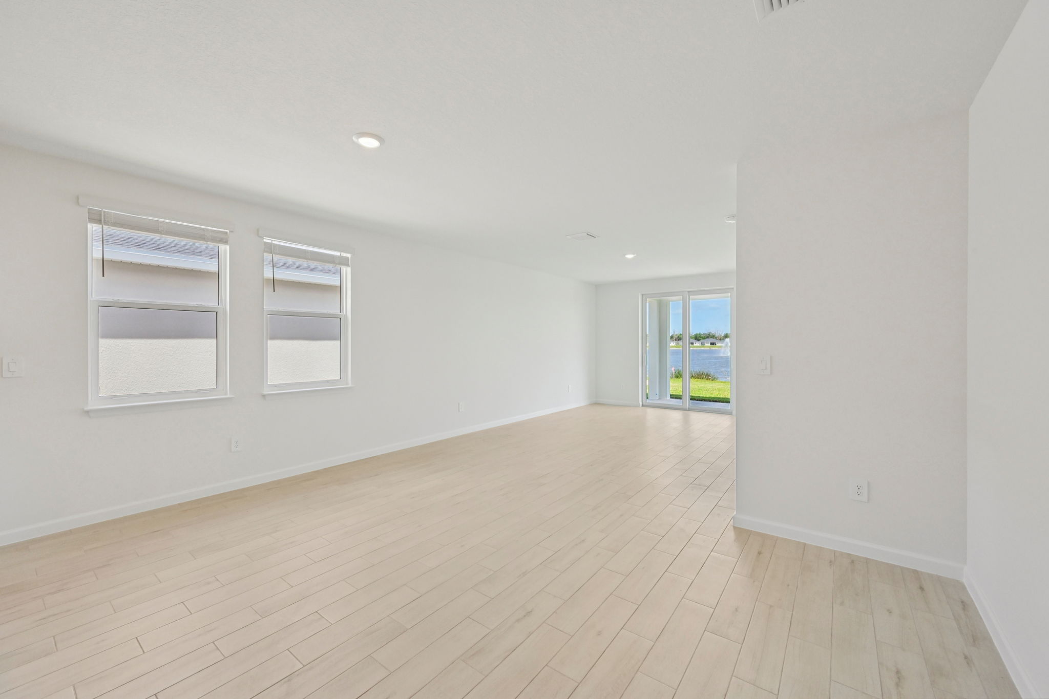 South Florida - Hampton Park - 5474 Hampton Park Cir Vero Beach South FL 32966-007