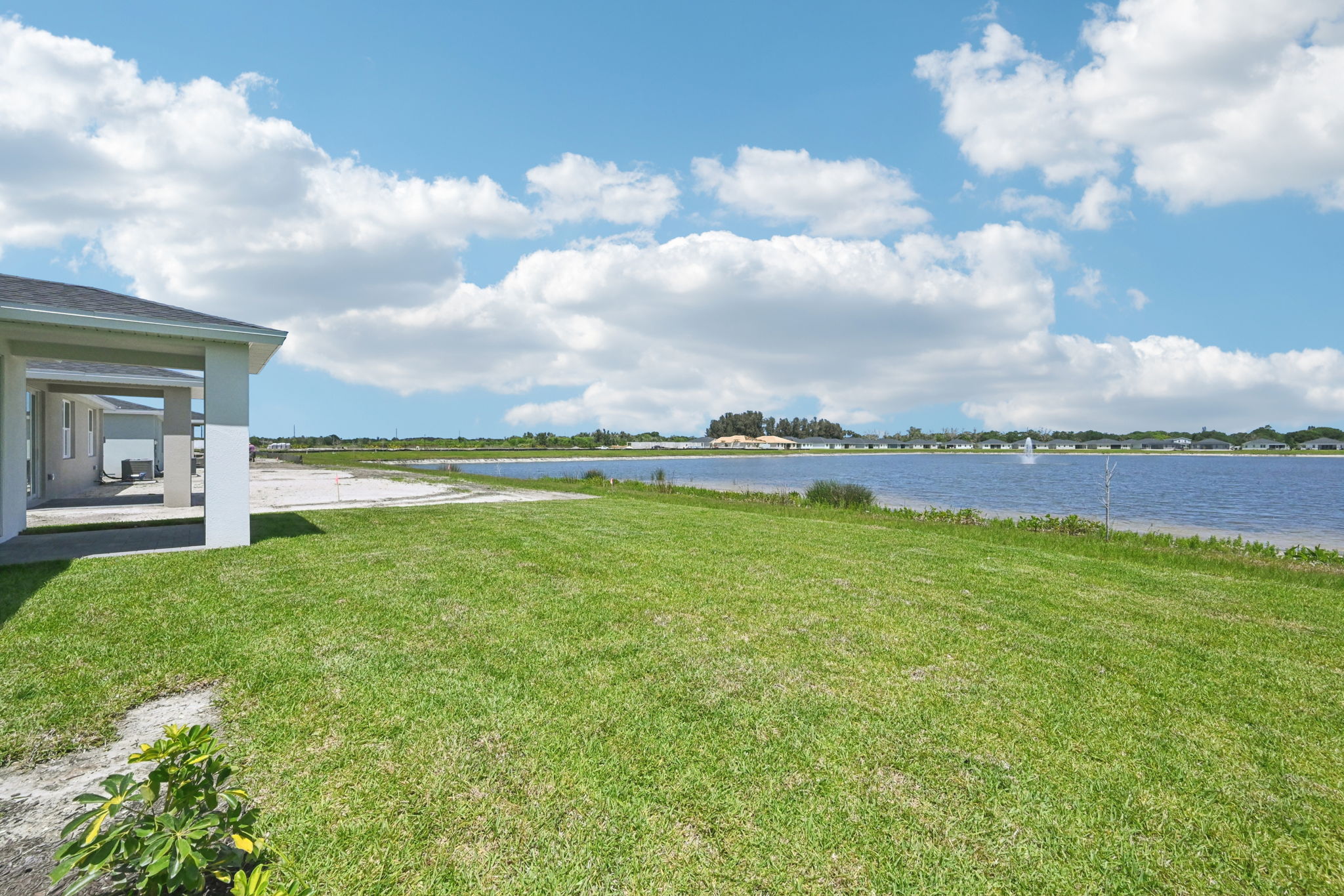 South Florida - Hampton Park - 5474 Hampton Park Cir Vero Beach South FL 32966-034