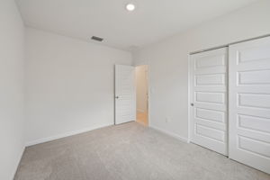 South Florida - Hampton Park - 5474 Hampton Park Cir Vero Beach South FL 32966-019