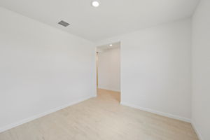 South Florida - Hampton Park - 5474 Hampton Park Cir Vero Beach South FL 32966-028