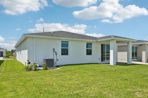 South Florida - Hampton Park - 5474 Hampton Park Cir Vero Beach South FL 32966-033