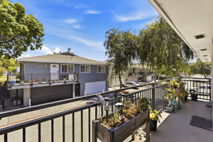 005_F8_5474 Tradewinds Walkway apt 4