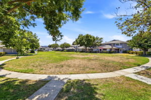 030_F8_5474 Tradewinds Walkway apt 4