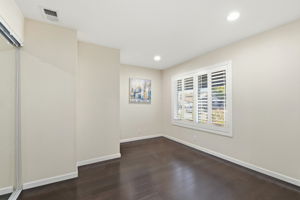 021_F8_5475 Century Park Way