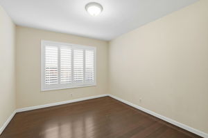 024_F8_5475 Century Park Way