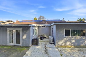 039_F8_5475 Century Park Way