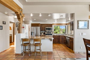 Kitchen (1)