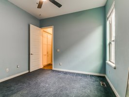  Photo 49