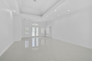 548 Siesta Dr-6