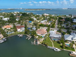 548 Siesta Dr-82