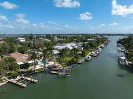 548 Siesta Dr-91