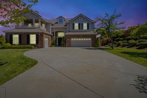  Photo 0