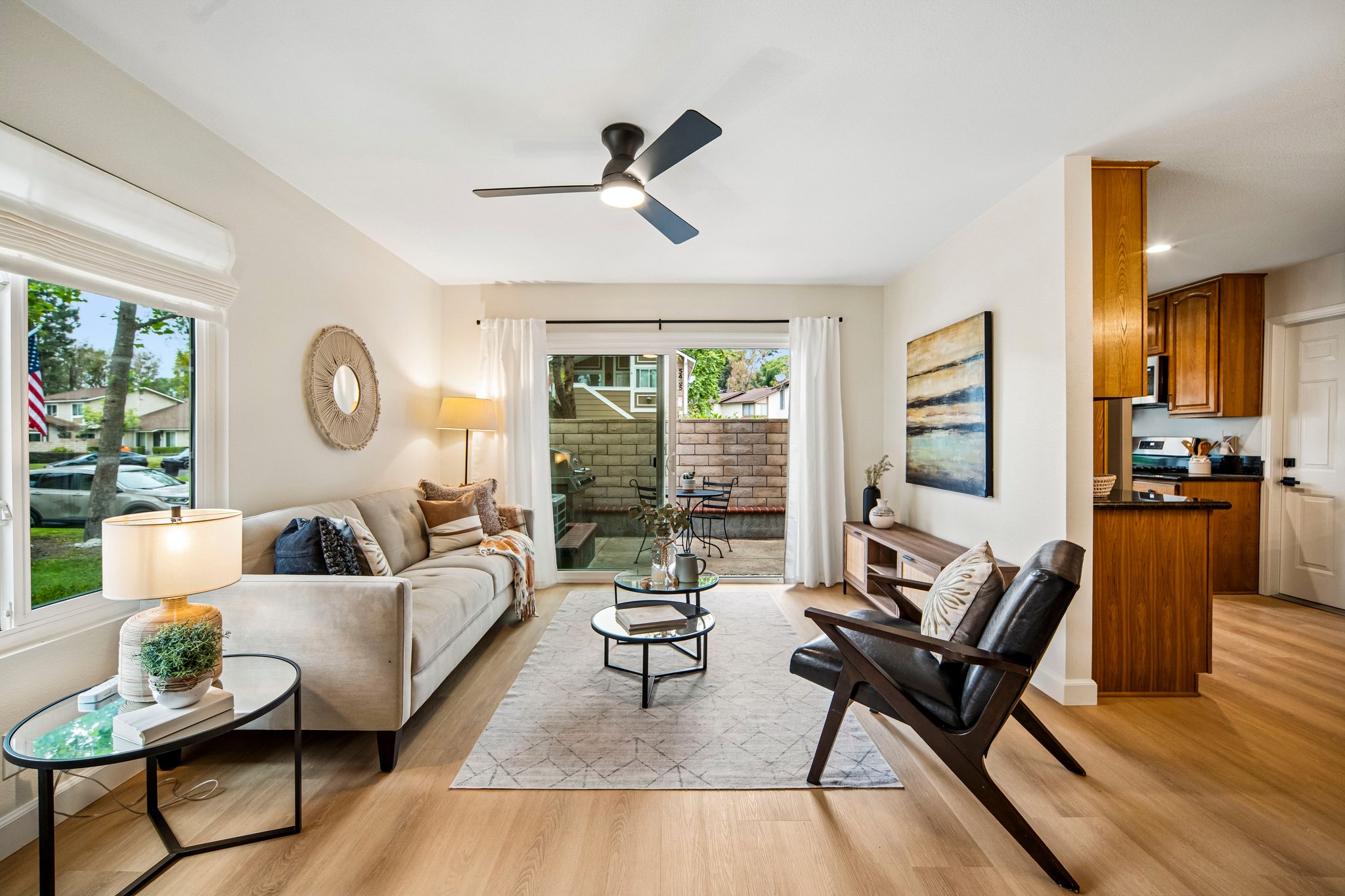 E Willow Woods Ln 101-S0205-005.jpg