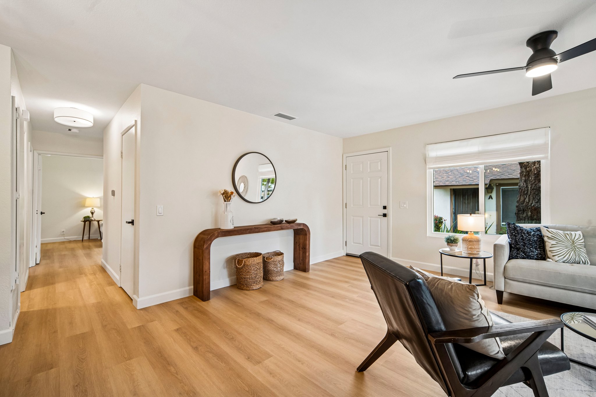 E Willow Woods Ln 101-S0205-007.jpg