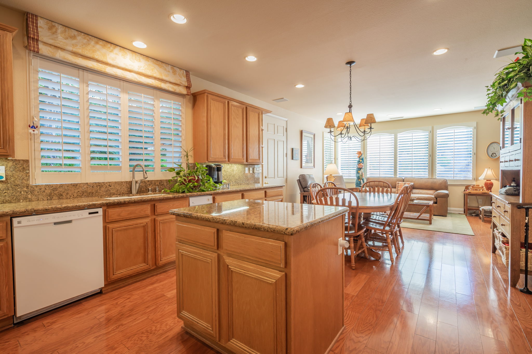 Kitchen/Family Room