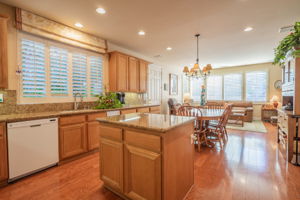 Kitchen/Family Room