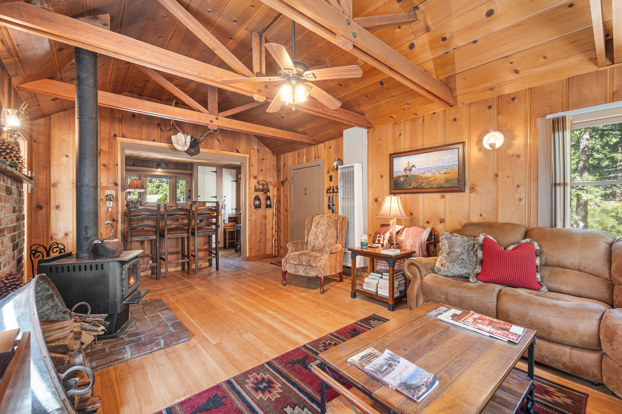  Photo 31