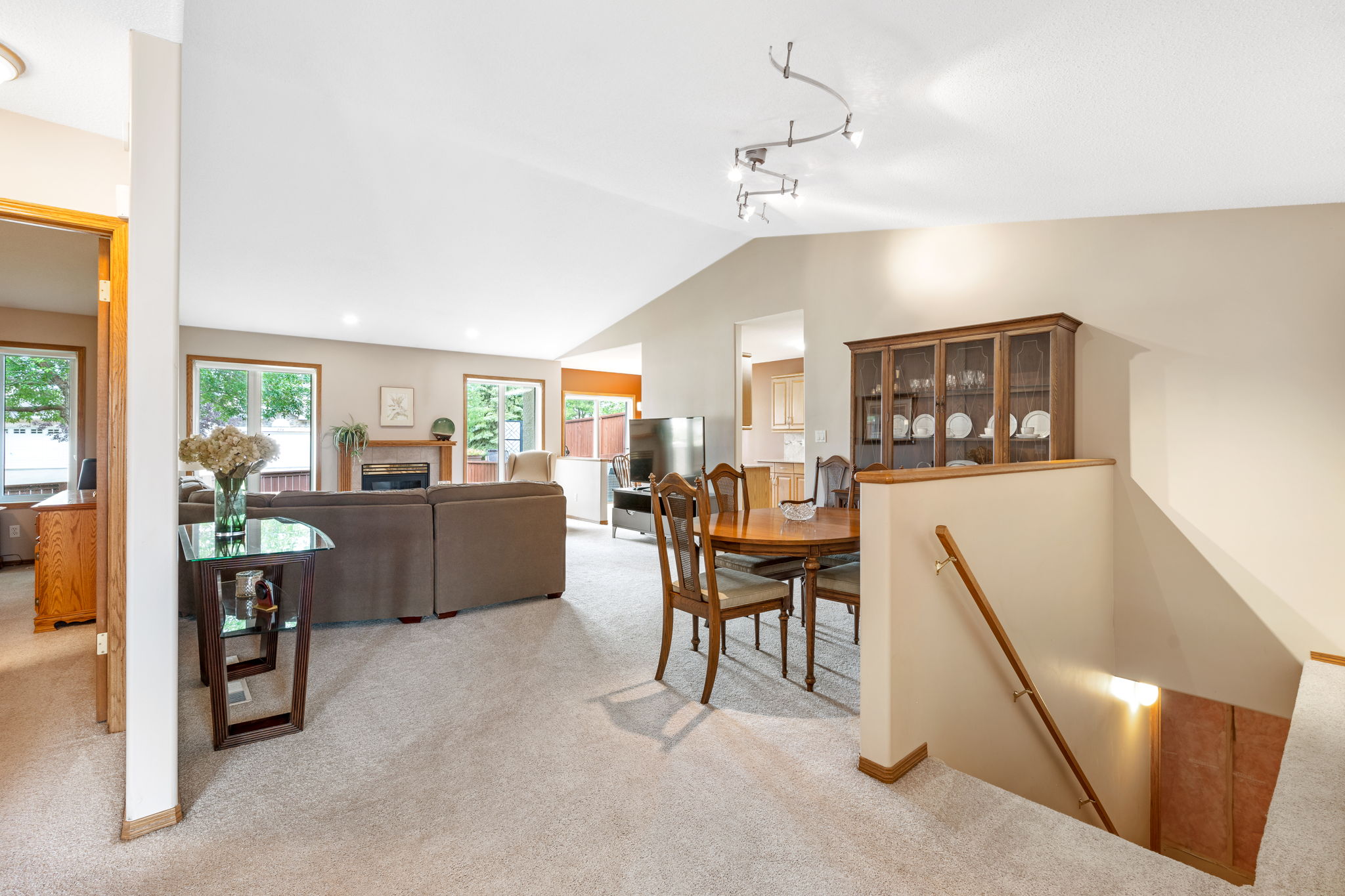 55 Bairdmore Blvd - Interior-2