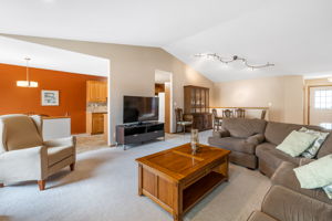 55 Bairdmore Blvd - Interior-7