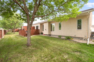 55 Bairdmore Blvd - Exterior-12