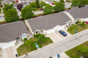 55 Bairdmore Blvd - Exterior-3