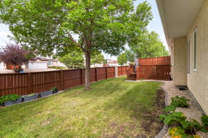 55 Bairdmore Blvd - Exterior-11