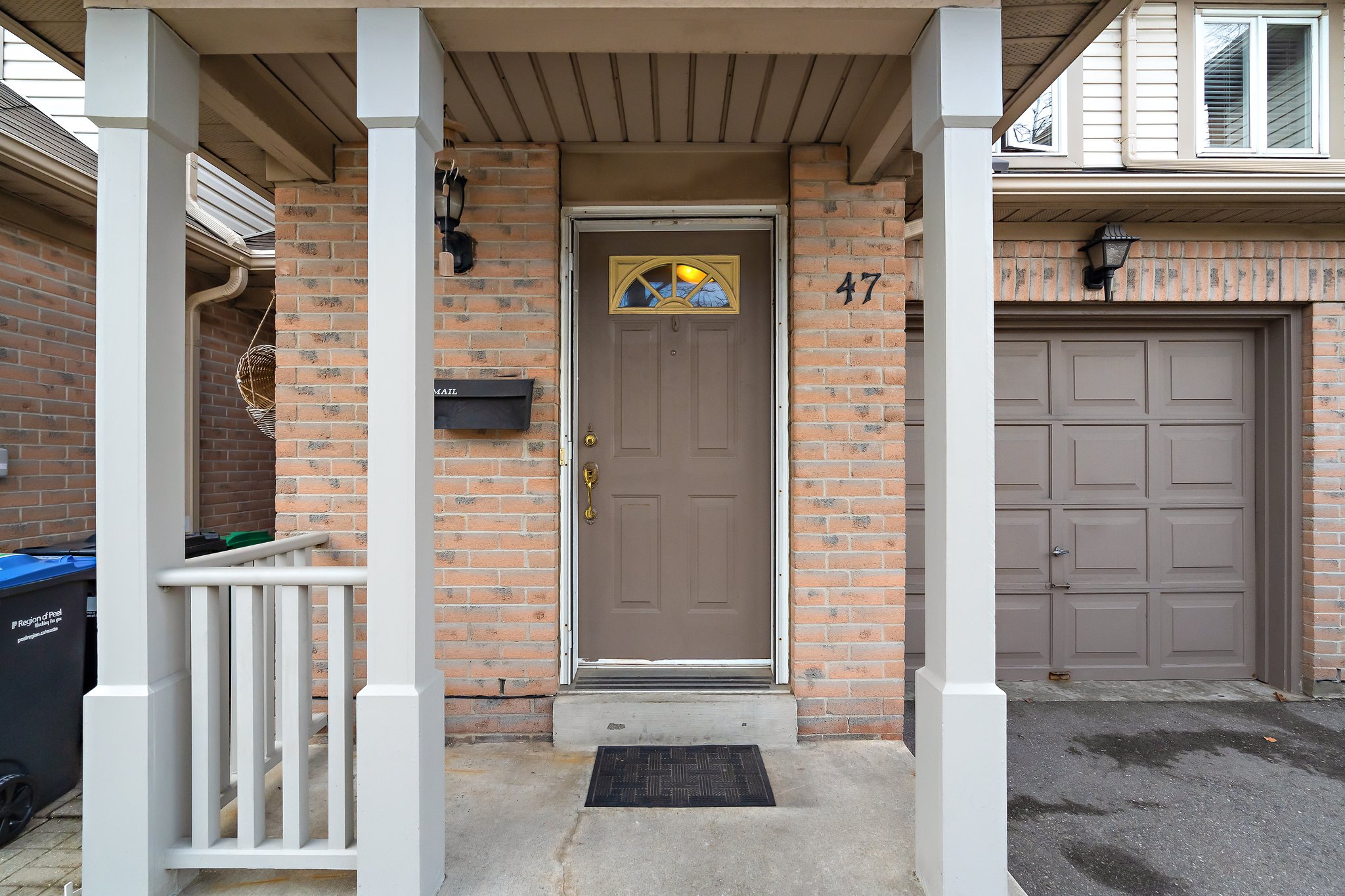 55 Barondale Dr Unit 47, Mississauga, ON L4Z 3P9, CA Photo 2