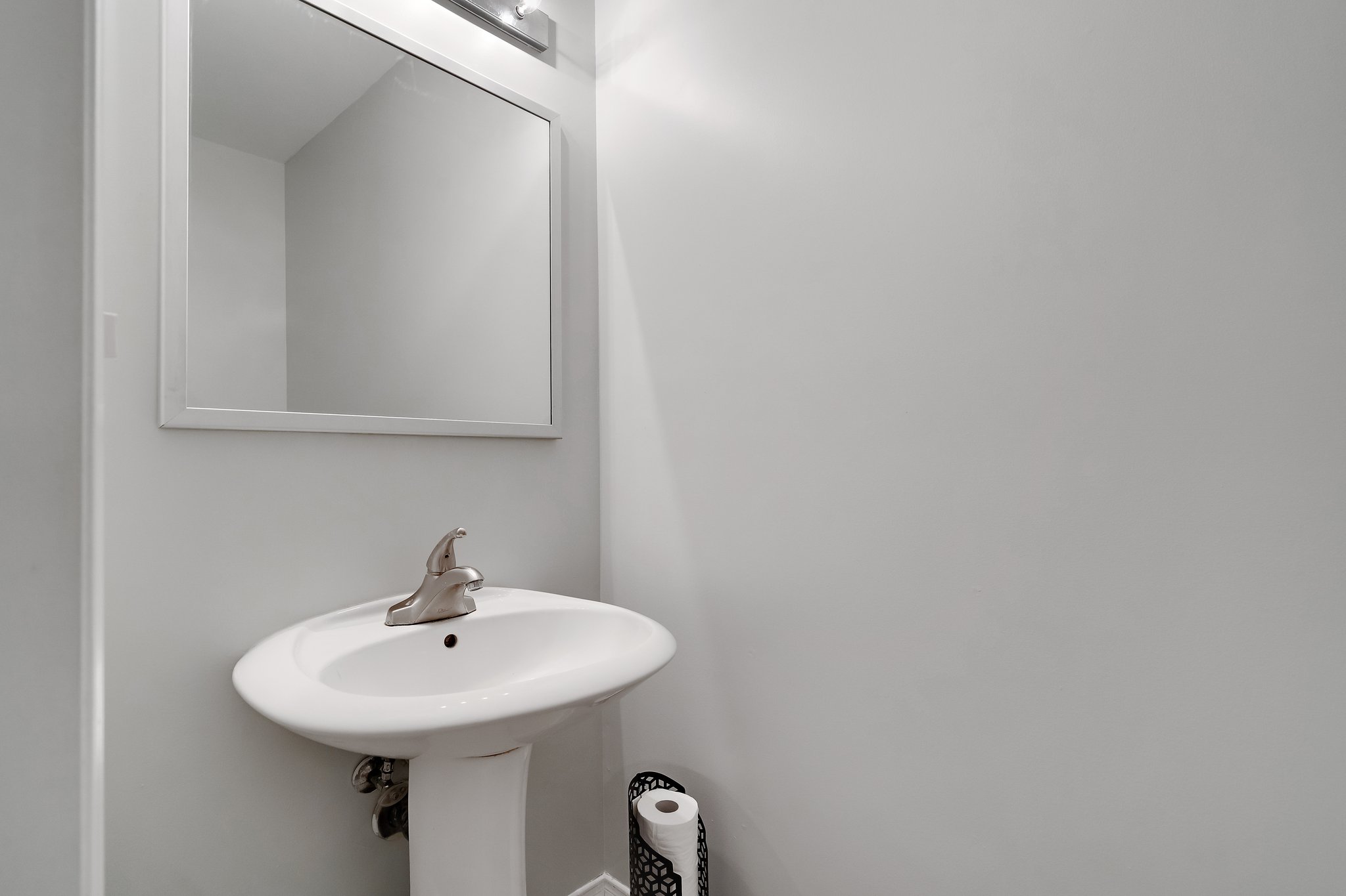 55 Barondale Dr Unit 47, Mississauga, ON L4Z 3P9, CA Photo 5