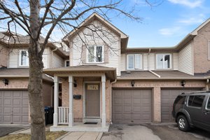 55 Barondale Dr Unit 47, Mississauga, ON L4Z 3P9, CA Photo 0