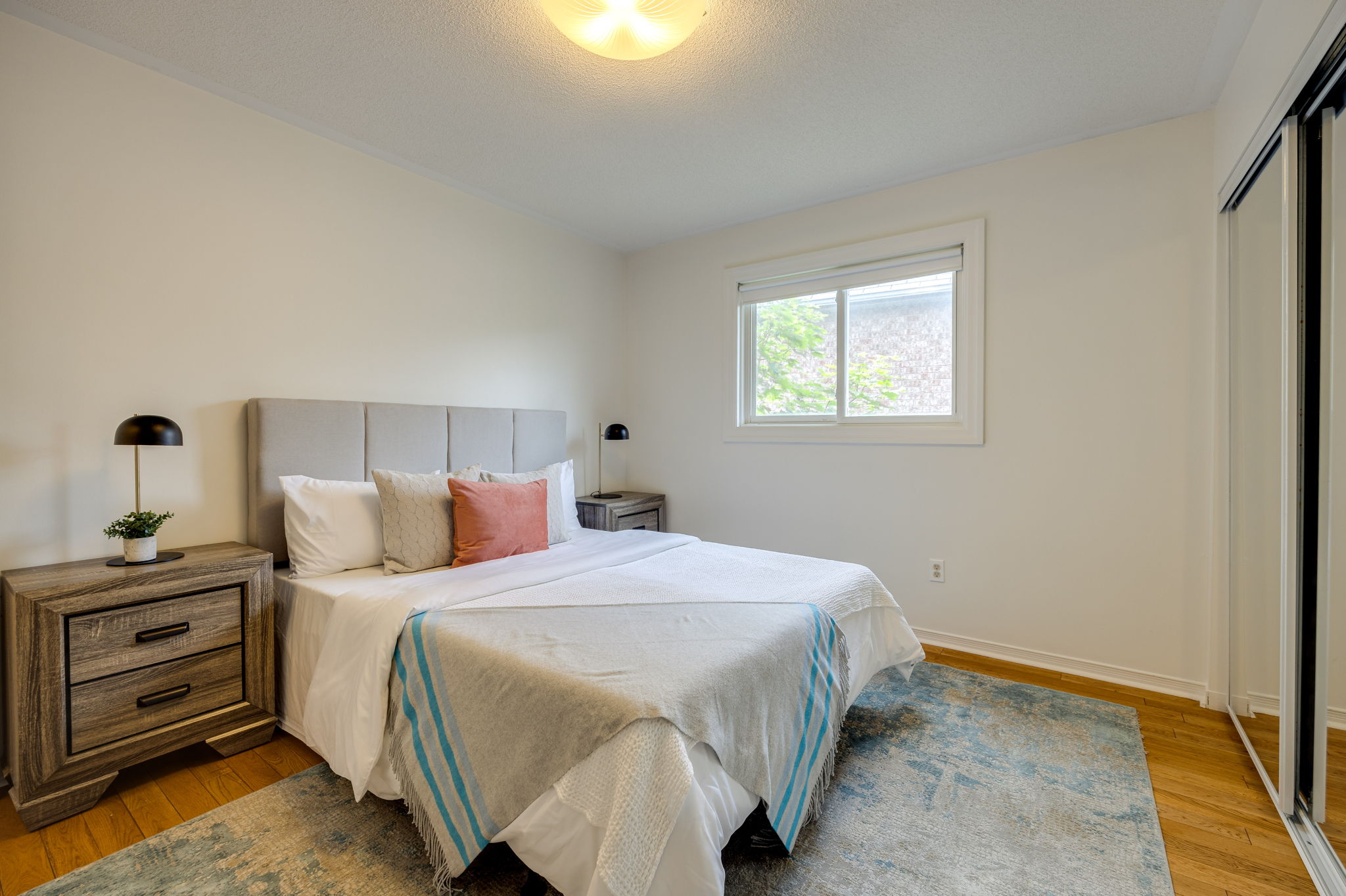 Aurora property showcase — delivered property photograph 33