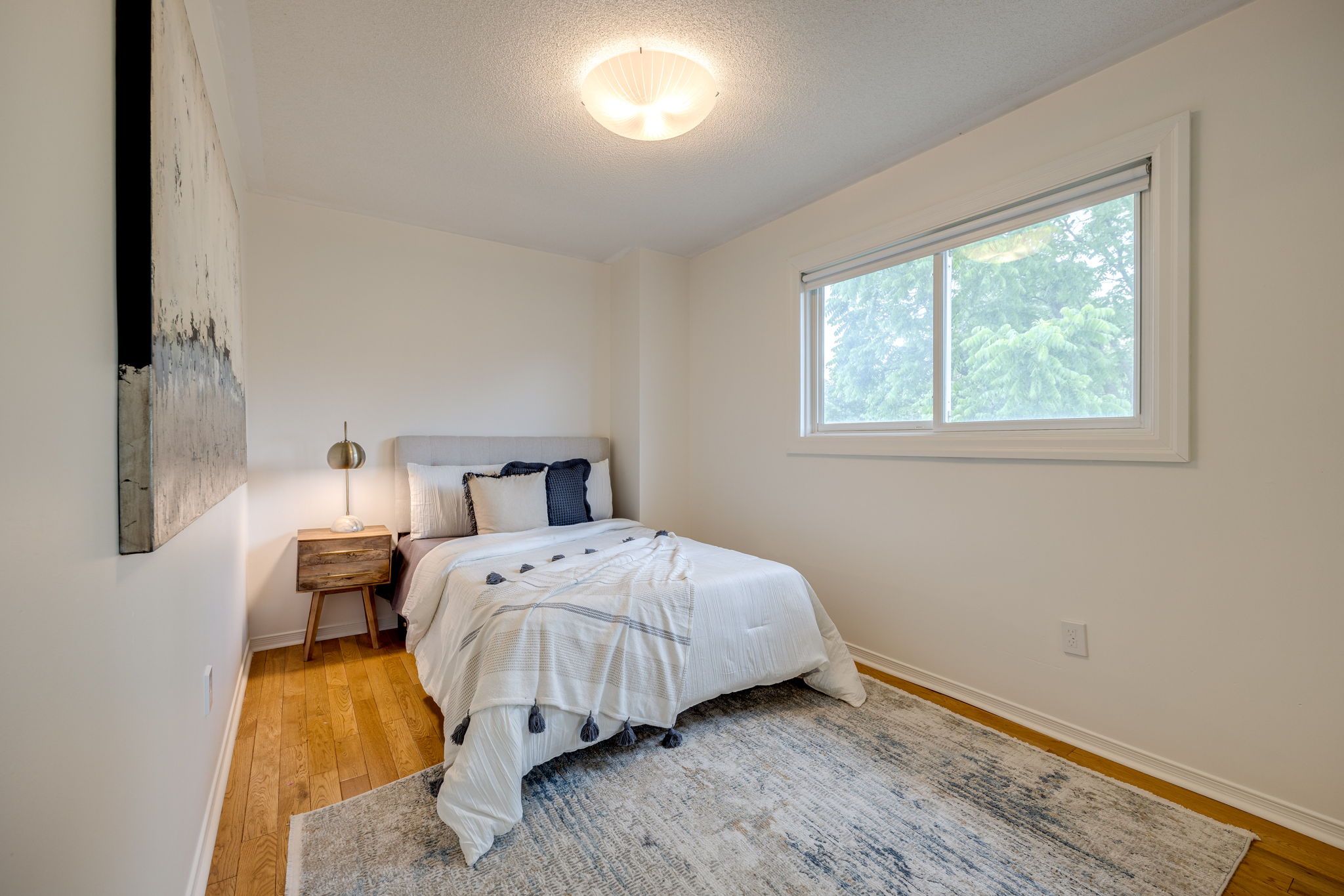 Aurora property showcase — delivered property photograph 36