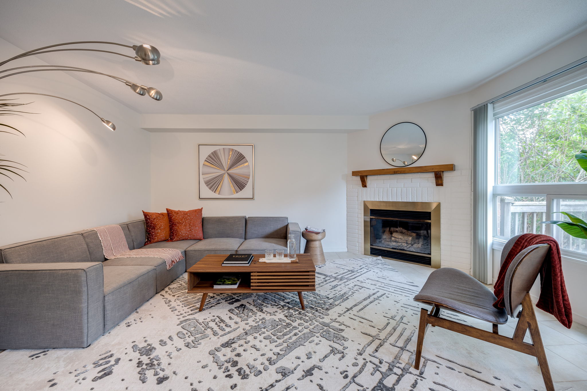 Aurora property showcase — delivered property photograph 12