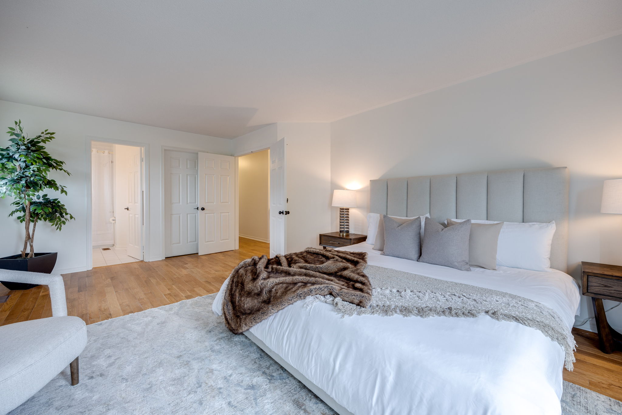Aurora property showcase — delivered property photograph 30