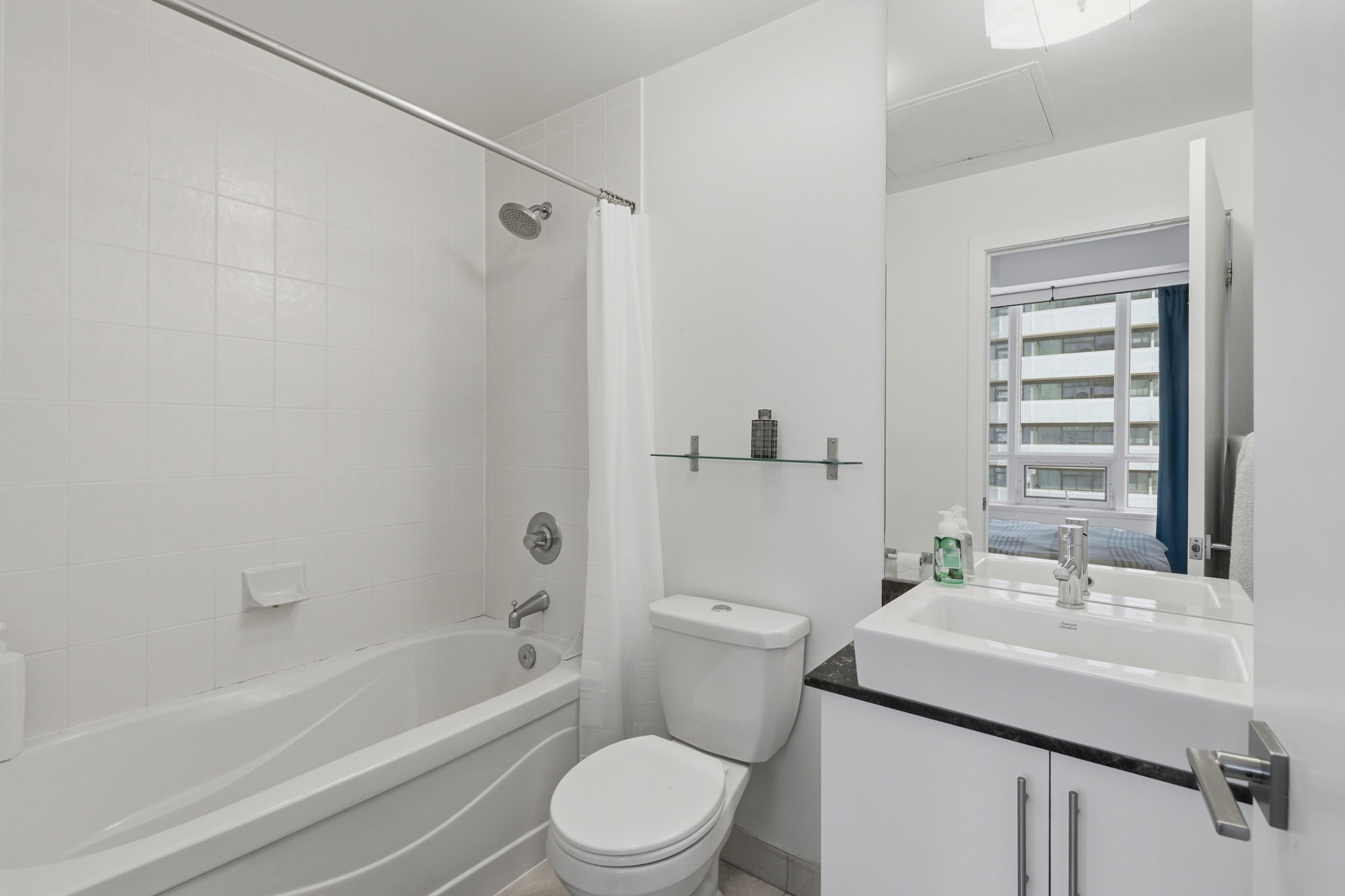 Property in Toronto — delivered property photograph 22