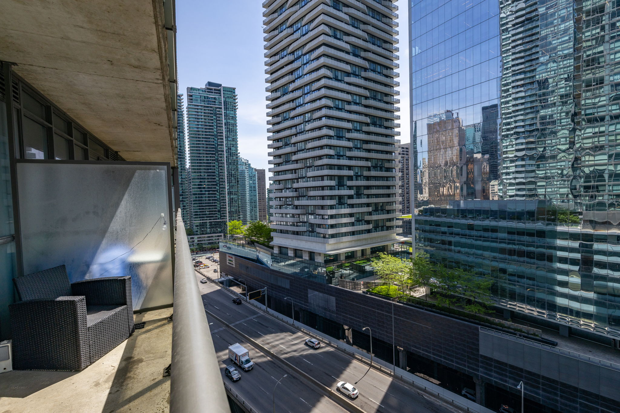 Property in Toronto — delivered property photograph 25