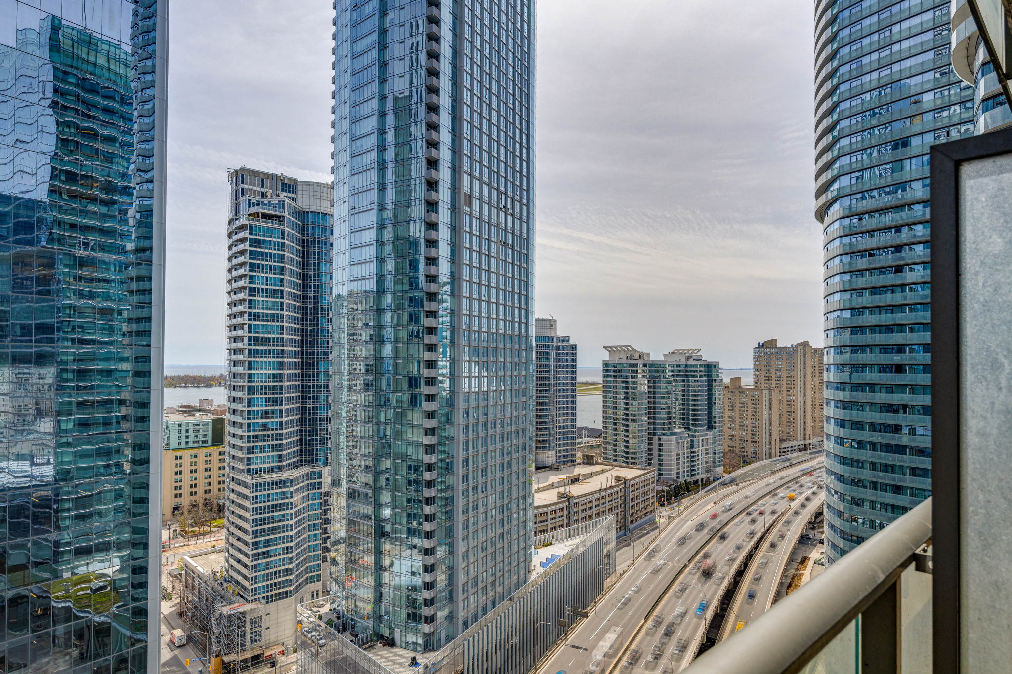Toronto property showcase — delivered property photograph 34