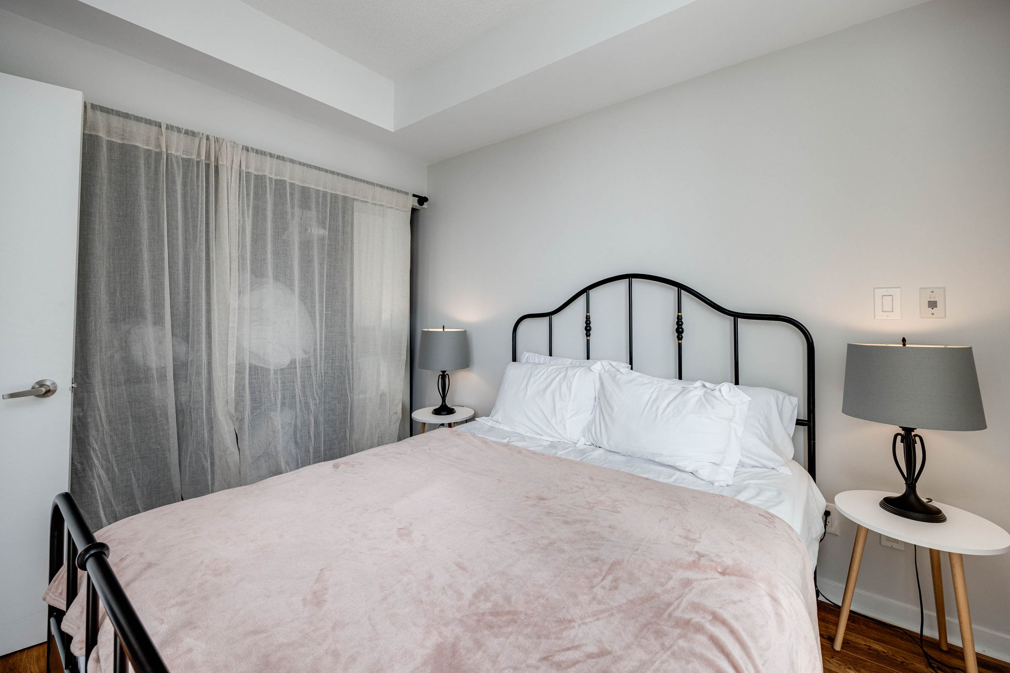 Toronto property showcase — delivered property photograph 16