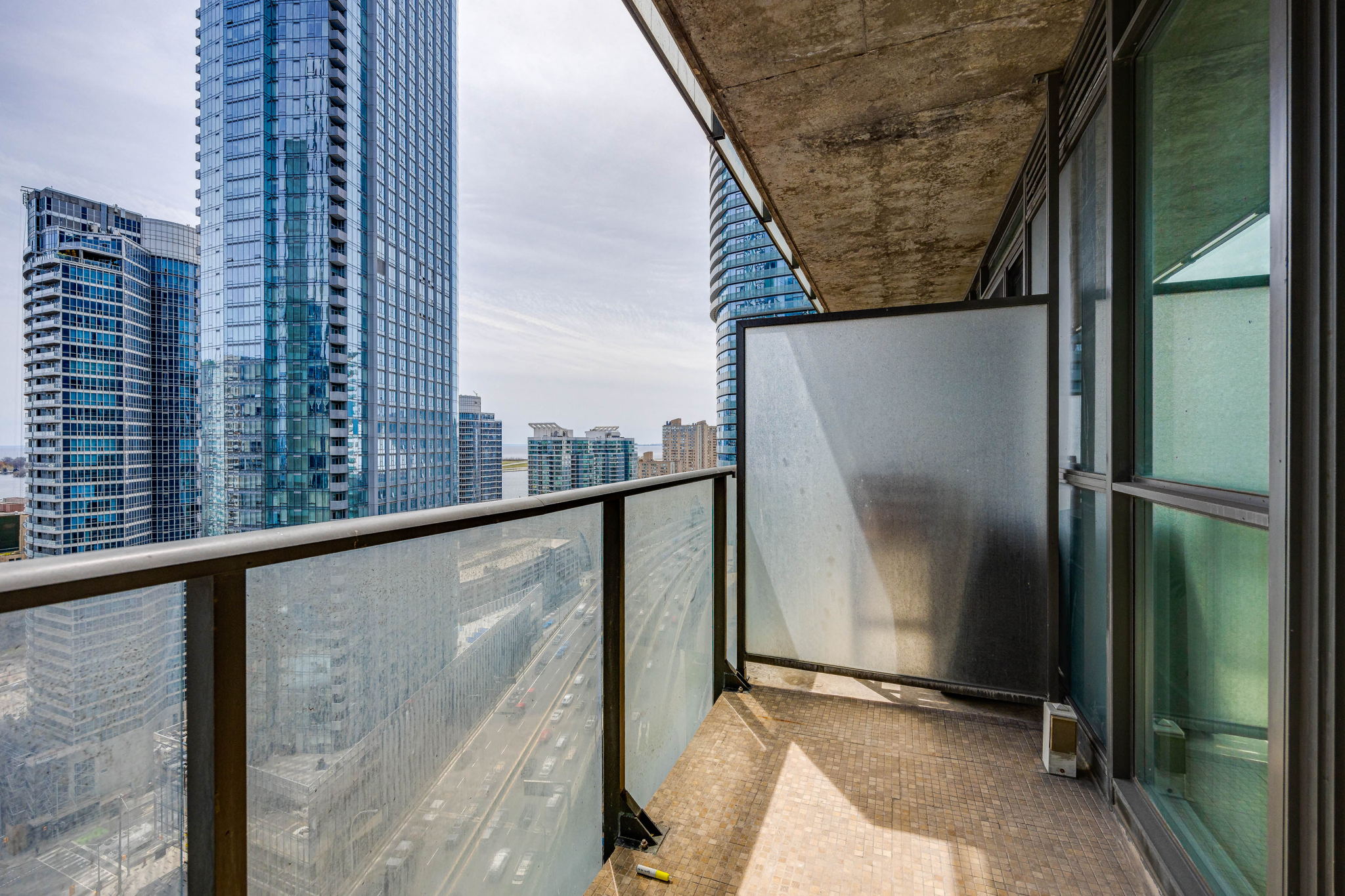 Toronto property showcase — delivered property photograph 32
