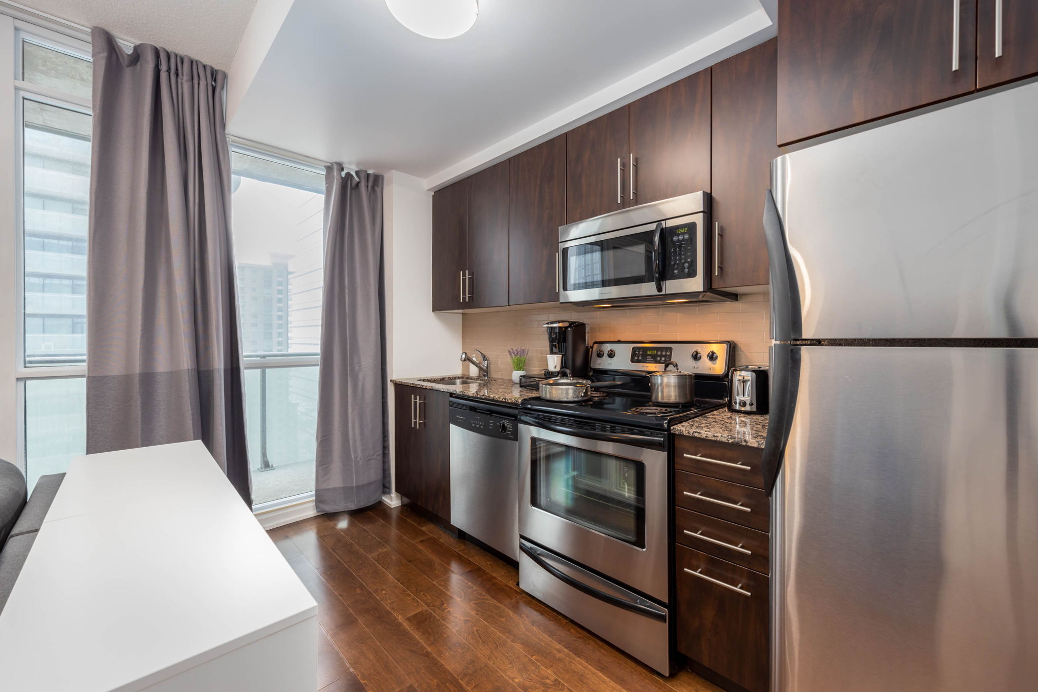 Toronto property showcase — delivered property photograph 6